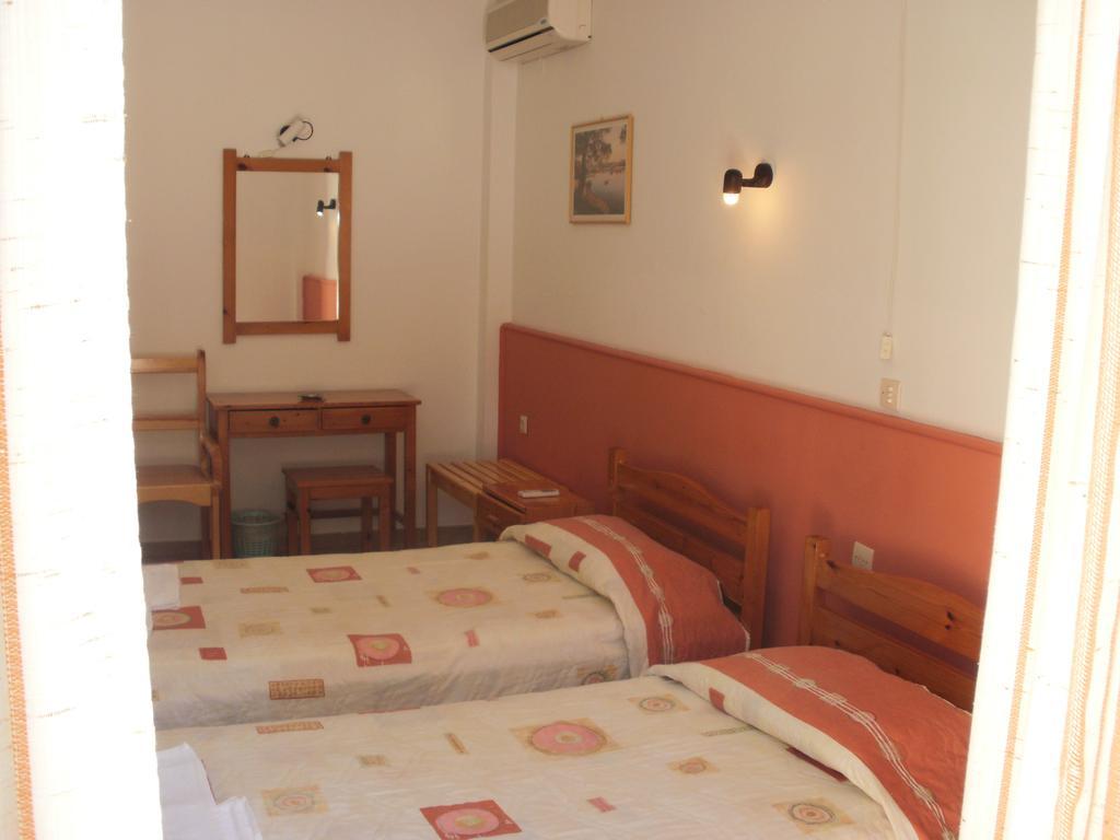 Skevoulis Studios Benitses  Habitación foto